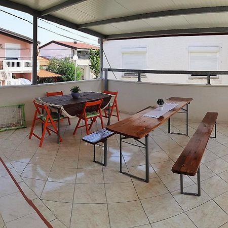 Dalmatino Apartmani Vir Extérieur photo