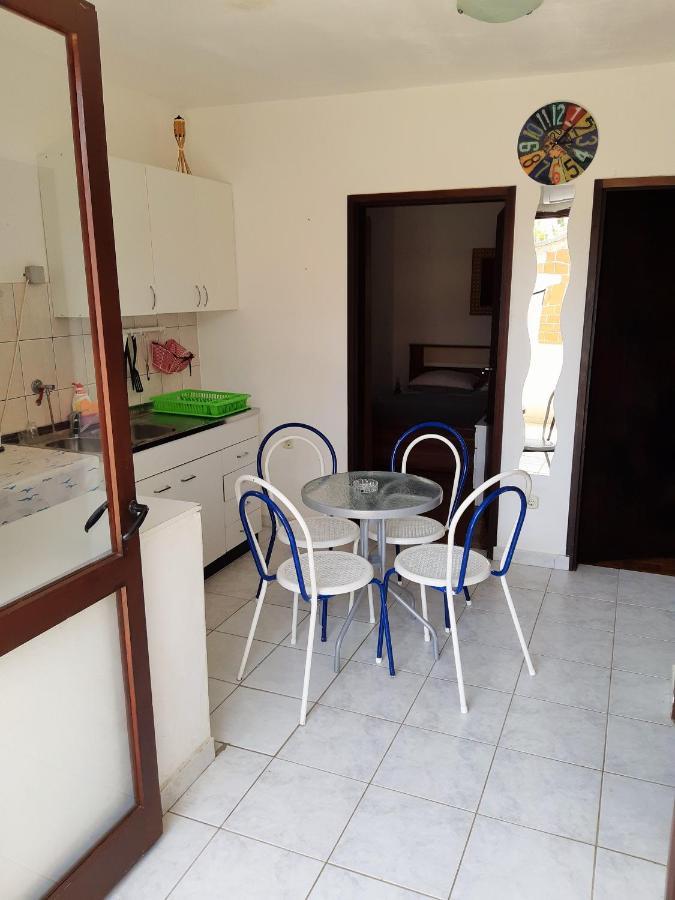 Dalmatino Apartmani Vir Extérieur photo