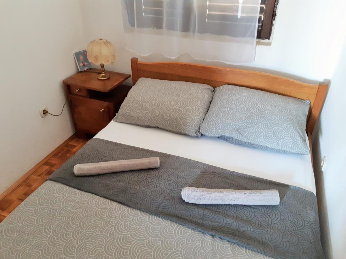 Dalmatino Apartmani Vir Extérieur photo