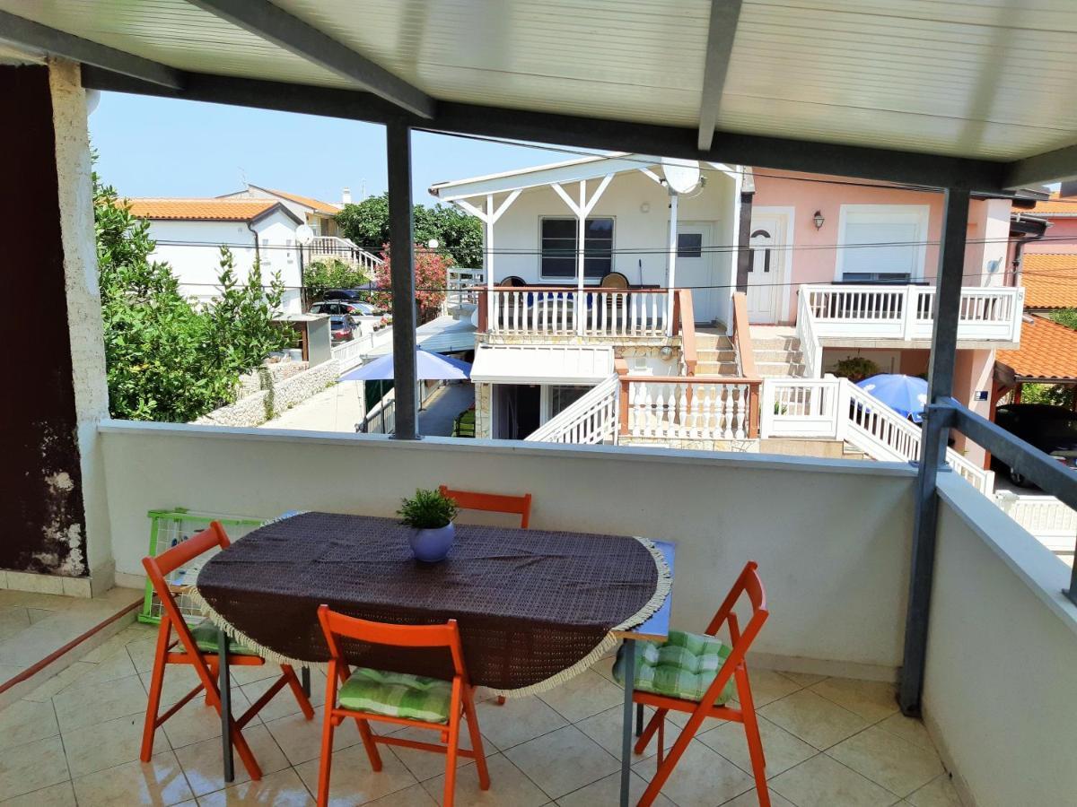 Dalmatino Apartmani Vir Extérieur photo